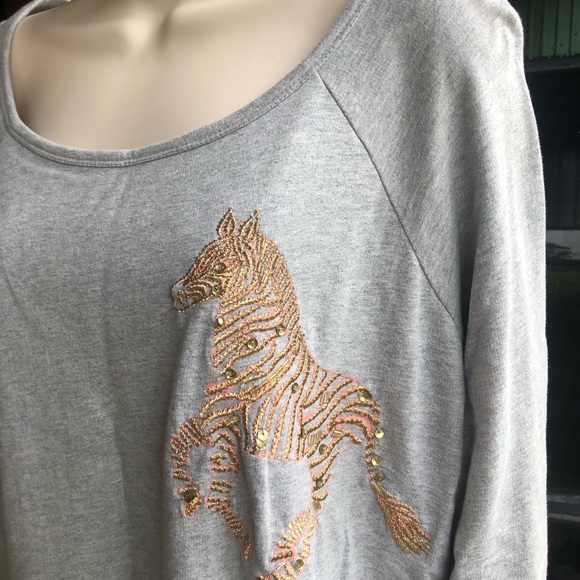 Top - Picture 3 of 6